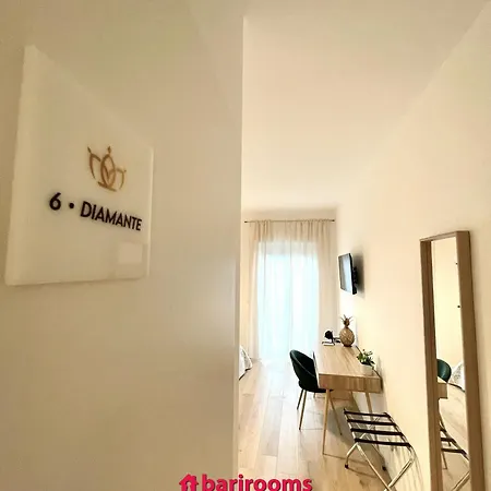 Apartment Barirooms - Picca 24