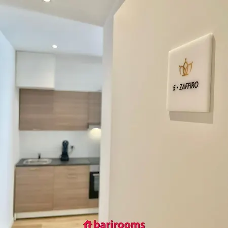 Barirooms - Picca 24 * Bari