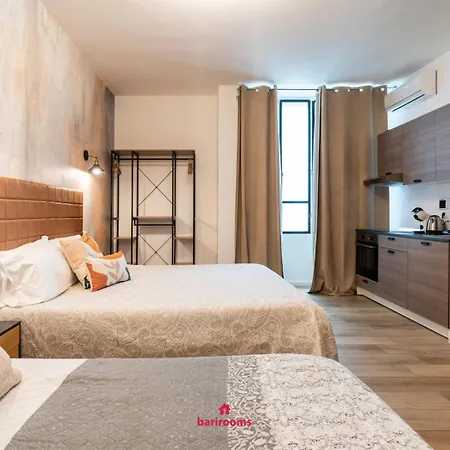 Barirooms - Picca 24 Apartament *