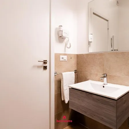 Apartment Barirooms - Picca 24 Bari